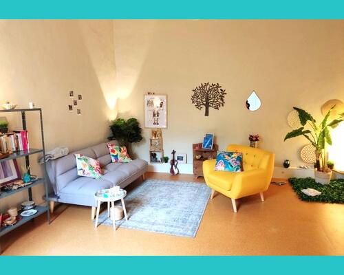 Accompagnement des adultes et des enfants en difficultés émotionnelles, relationnelles et familiales.