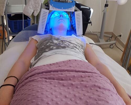 TRAITEMENT DU VISAGE (Acné)